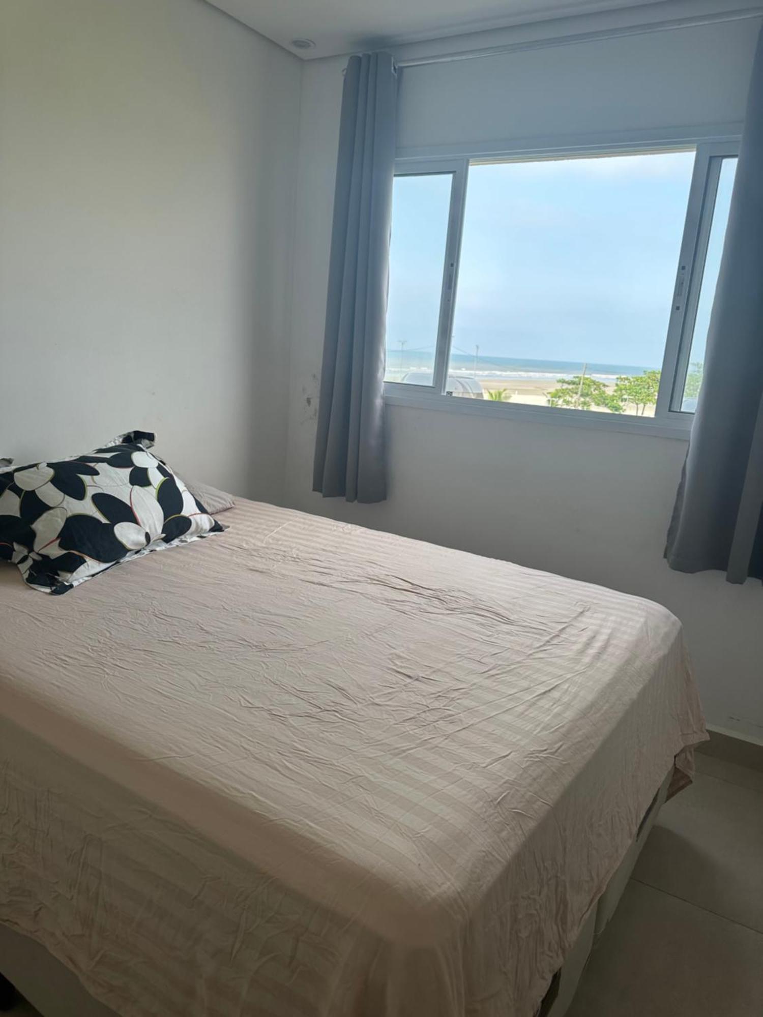 Wave Gaivotas Apartment Itanhaem